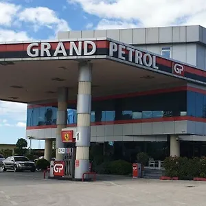 επισκεφθείτε το ξενοδοχείο